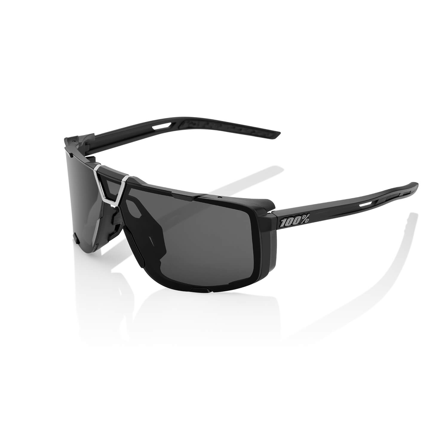 EASTCRAFT - Matte Black / Smoke Lens